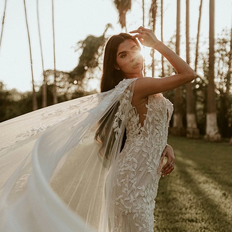 La robe bohème pour les invités de mariage : un choix chic et champêtre